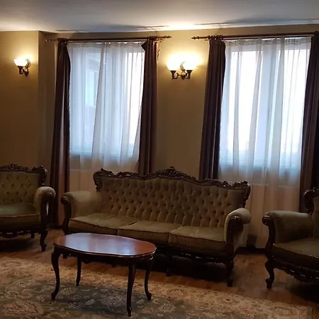 Апартаменти Casa Chiriac Брашов